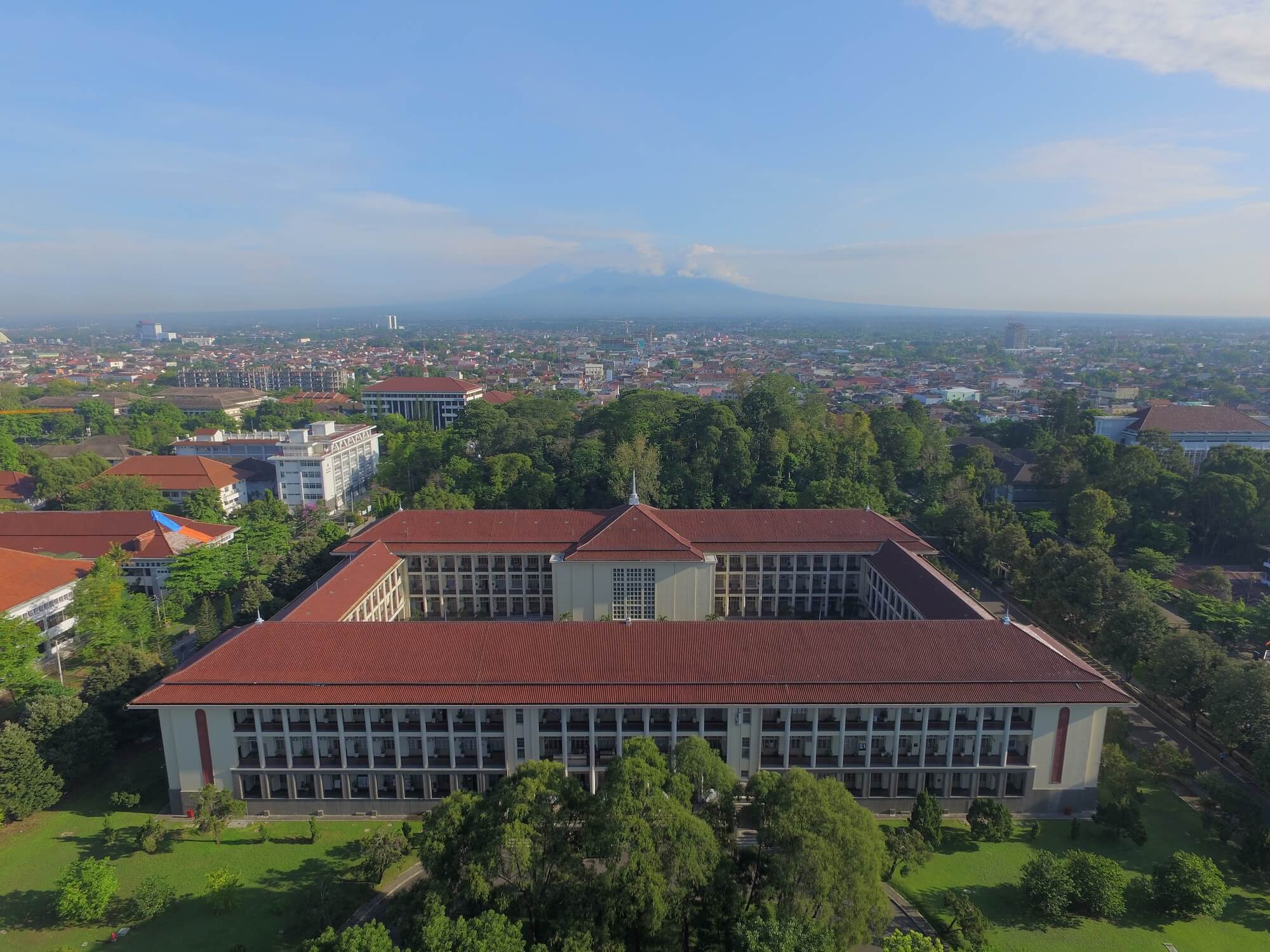 UGM Kembali Beri Anugerah HB IX