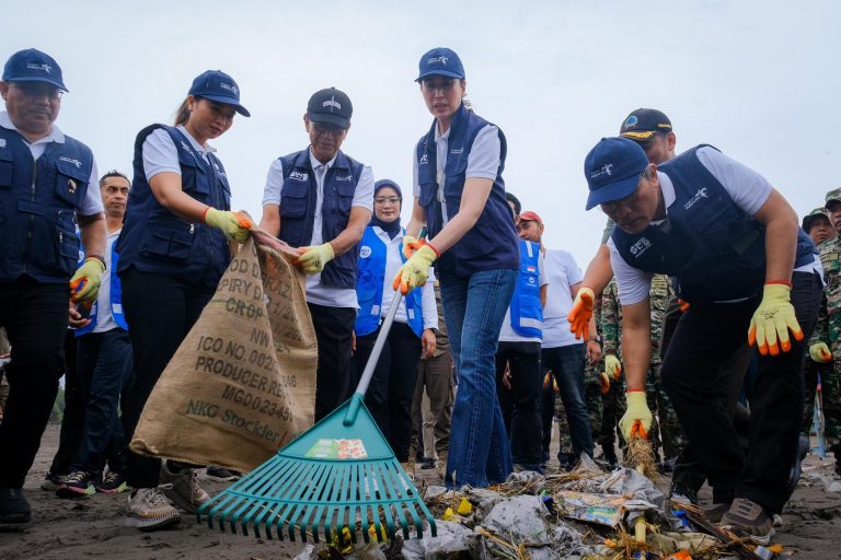 Menteri Pariwisata Luncurkan Gerakan Wisata Bersih untuk Wujudkan Destinasi Berkualitas dan Berkelanjutan