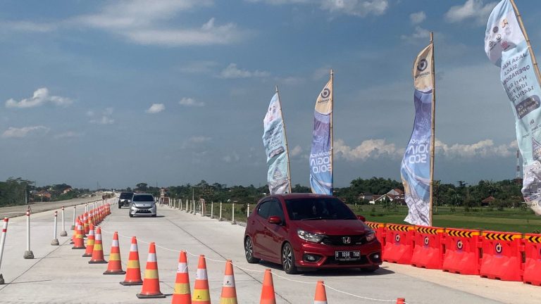 Dapatkan Sertifikat Laik Operasi, PT Jasamarga Jogja Solo Operasikan Jalan Tol Segmen Klaten-Prambanan Tanpa Tarif (image source: jmj)